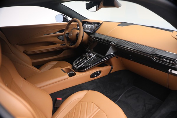 New 2026 Aston Martin Vantage S for sale $249,200 at Rolls-Royce Motor Cars Greenwich in Greenwich CT 06830 18