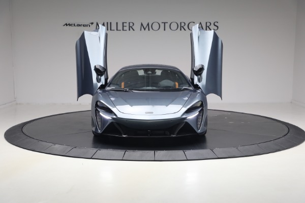 New 2026 McLaren Artura Performance for sale $305,700 at Rolls-Royce Motor Cars Greenwich in Greenwich CT 06830 12