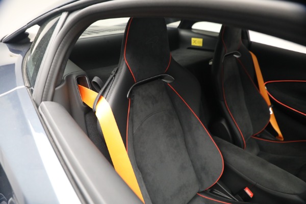 New 2026 McLaren Artura Performance for sale $305,700 at Rolls-Royce Motor Cars Greenwich in Greenwich CT 06830 26