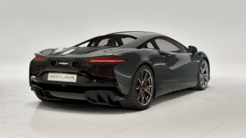 New 2026 McLaren Artura Performance for sale $305,700 at Rolls-Royce Motor Cars Greenwich in Greenwich CT 06830 3