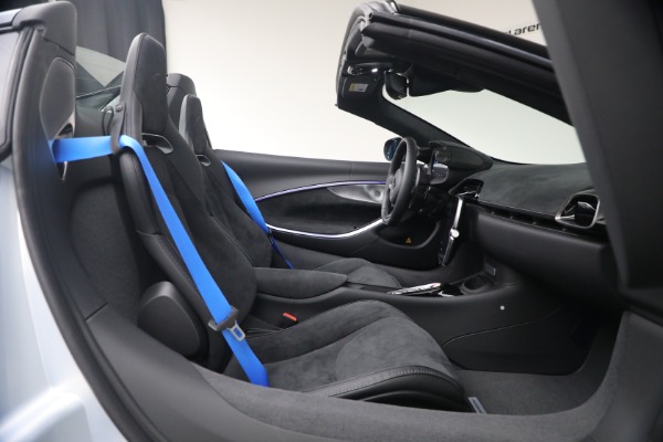 New 2026 McLaren Artura Spider Performance for sale $345,150 at Rolls-Royce Motor Cars Greenwich in Greenwich CT 06830 25