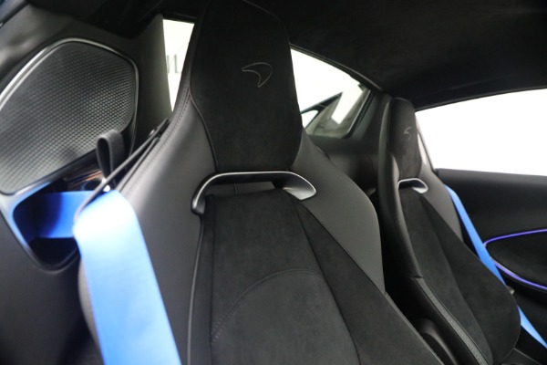 New 2026 McLaren Artura Spider Performance for sale $345,150 at Rolls-Royce Motor Cars Greenwich in Greenwich CT 06830 27