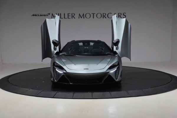 New 2026 McLaren Artura Spider Performance for sale $337,300 at Rolls-Royce Motor Cars Greenwich in Greenwich CT 06830 12