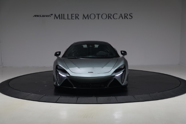 New 2026 McLaren Artura Spider Performance for sale $337,300 at Rolls-Royce Motor Cars Greenwich in Greenwich CT 06830 21