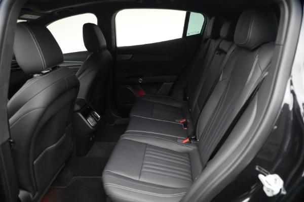 Used 2026 Maserati Grecale Modena V6 for sale $78,714 at Rolls-Royce Motor Cars Greenwich in Greenwich CT 06830 17