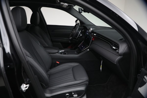 Used 2026 Maserati Grecale Modena V6 for sale $79,881 at Rolls-Royce Motor Cars Greenwich in Greenwich CT 06830 14