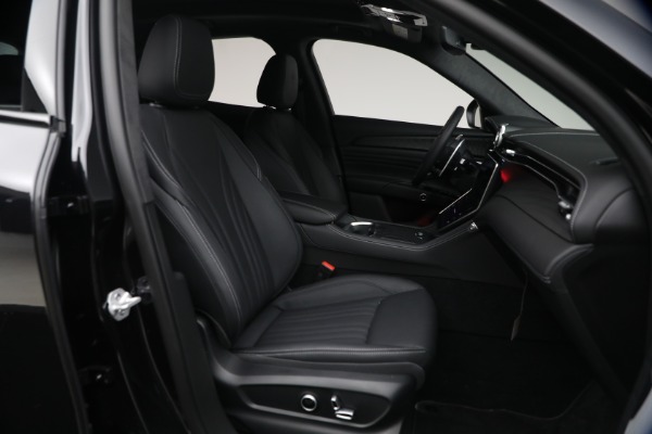 Used 2026 Maserati Grecale Modena V6 for sale $79,881 at Rolls-Royce Motor Cars Greenwich in Greenwich CT 06830 16