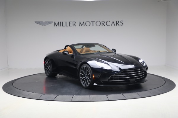 New 2026 Aston Martin Vantage Roadster for sale $260,900 at Rolls-Royce Motor Cars Greenwich in Greenwich CT 06830 11