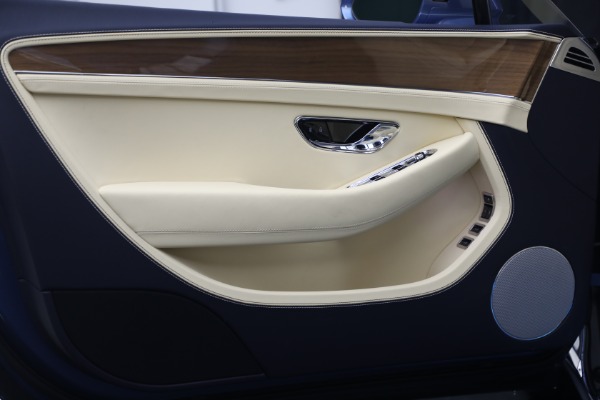 New 2026 Bentley Continental GTC for sale $357,195 at Rolls-Royce Motor Cars Greenwich in Greenwich CT 06830 26