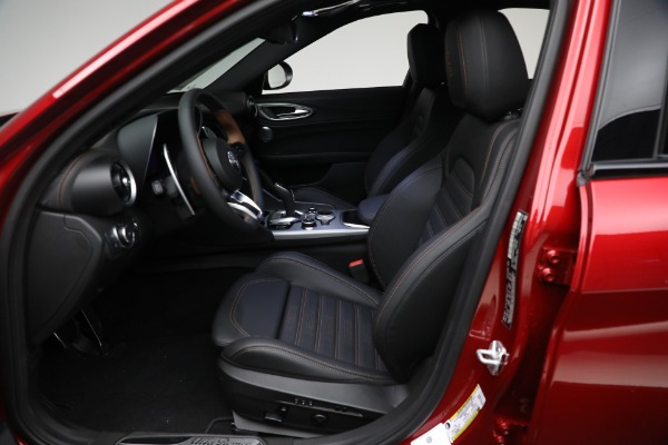 New 2025 Alfa Romeo Giulia Intensa for sale $54,575 at Rolls-Royce Motor Cars Greenwich in Greenwich CT 06830 14