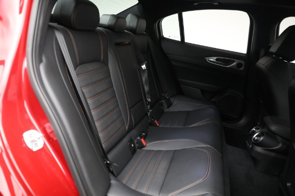 New 2025 Alfa Romeo Giulia Intensa for sale $54,575 at Rolls-Royce Motor Cars Greenwich in Greenwich CT 06830 19