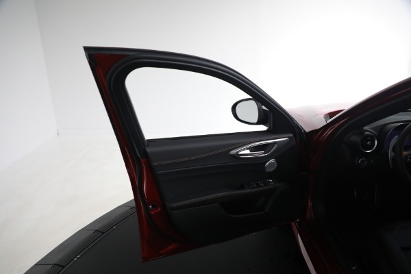 New 2025 Alfa Romeo Giulia Intensa for sale $54,575 at Rolls-Royce Motor Cars Greenwich in Greenwich CT 06830 23