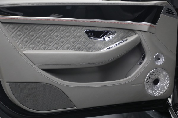 Used 2022 Bentley Continental GT V8 for sale $173,900 at Rolls-Royce Motor Cars Greenwich in Greenwich CT 06830 13