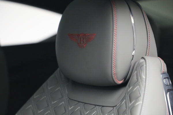 Used 2022 Bentley Continental GT V8 for sale $173,900 at Rolls-Royce Motor Cars Greenwich in Greenwich CT 06830 22