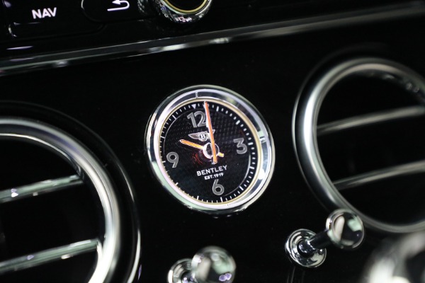 Used 2022 Bentley Continental GT V8 for sale $173,900 at Rolls-Royce Motor Cars Greenwich in Greenwich CT 06830 24