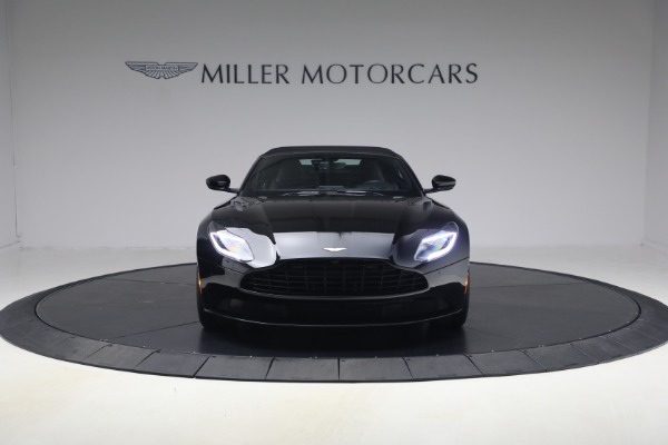 Used 2020 Aston Martin DB11 Volante for sale $121,900 at Rolls-Royce Motor Cars Greenwich in Greenwich CT 06830 24