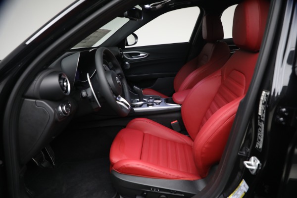 New 2026 Alfa Romeo Giulia VELOCE for sale $58,615 at Rolls-Royce Motor Cars Greenwich in Greenwich CT 06830 13
