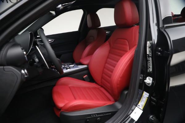 New 2026 Alfa Romeo Giulia VELOCE for sale $58,615 at Rolls-Royce Motor Cars Greenwich in Greenwich CT 06830 14