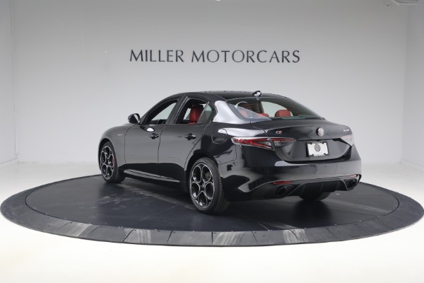 New 2026 Alfa Romeo Giulia VELOCE for sale $58,615 at Rolls-Royce Motor Cars Greenwich in Greenwich CT 06830 5