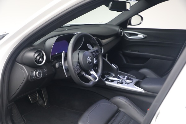 New 2026 Alfa Romeo Giulia for sale $43,000 at Rolls-Royce Motor Cars Greenwich in Greenwich CT 06830 19