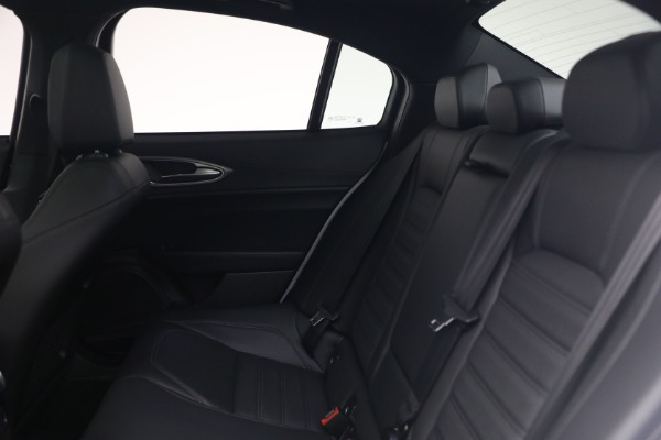 New 2026 Alfa Romeo Giulia for sale $43,000 at Rolls-Royce Motor Cars Greenwich in Greenwich CT 06830 20