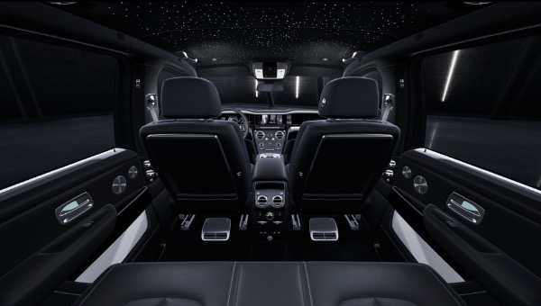 New 2026 Rolls-Royce Black Badge Cullinan for sale $571,000 at Rolls-Royce Motor Cars Greenwich in Greenwich CT 06830 7