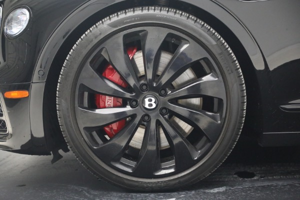 Used 2023 Bentley Flying Spur V8 for sale $143,900 at Rolls-Royce Motor Cars Greenwich in Greenwich CT 06830 15