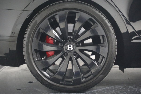 Used 2023 Bentley Flying Spur V8 for sale $143,900 at Rolls-Royce Motor Cars Greenwich in Greenwich CT 06830 16