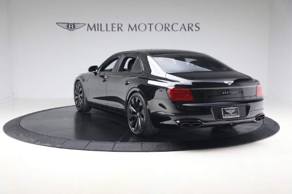 Used 2023 Bentley Flying Spur V8 for sale $143,900 at Rolls-Royce Motor Cars Greenwich in Greenwich CT 06830 5