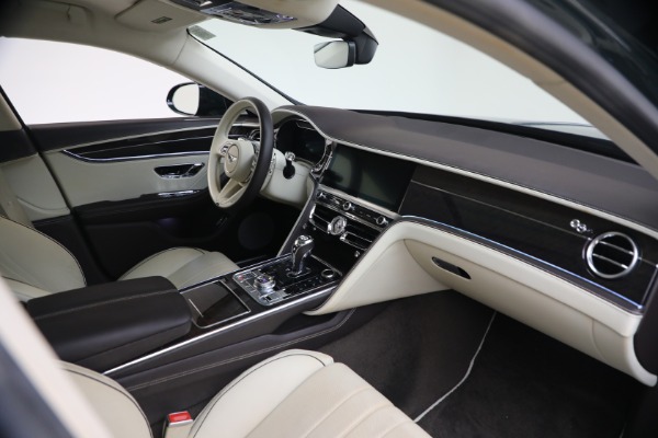 Used 2023 Bentley Flying Spur Hybrid for sale $143,900 at Rolls-Royce Motor Cars Greenwich in Greenwich CT 06830 22