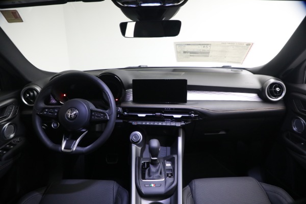 New 2026 Alfa Romeo Tonale Sprint for sale $46,530 at Rolls-Royce Motor Cars Greenwich in Greenwich CT 06830 22