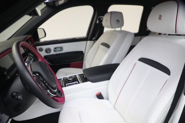 Used 2025 Rolls-Royce Black Badge Cullinan for sale $469,900 at Rolls-Royce Motor Cars Greenwich in Greenwich CT 06830 16