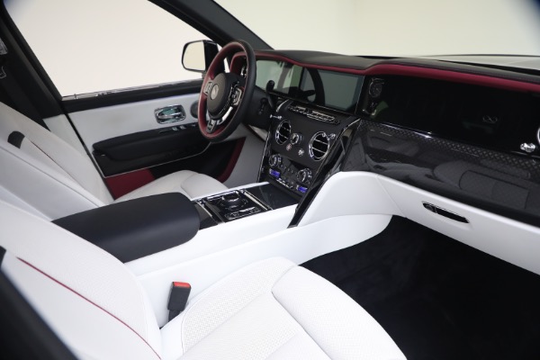 Used 2025 Rolls-Royce Black Badge Cullinan for sale $469,900 at Rolls-Royce Motor Cars Greenwich in Greenwich CT 06830 18