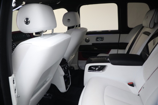 Used 2025 Rolls-Royce Black Badge Cullinan for sale $469,900 at Rolls-Royce Motor Cars Greenwich in Greenwich CT 06830 24