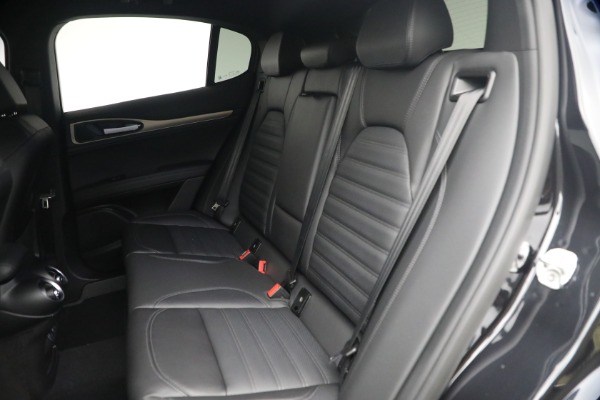 New 2026 Alfa Romeo Stelvio Veloce for sale $61,465 at Rolls-Royce Motor Cars Greenwich in Greenwich CT 06830 20