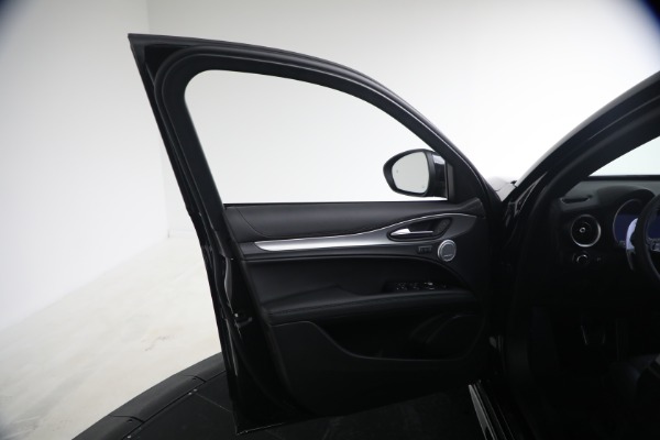 New 2026 Alfa Romeo Stelvio Veloce for sale $61,465 at Rolls-Royce Motor Cars Greenwich in Greenwich CT 06830 23