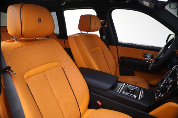 Used 2024 Rolls-Royce Black Badge Cullinan for sale $419,900 at Rolls-Royce Motor Cars Greenwich in Greenwich CT 06830 23