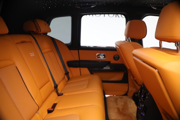 Used 2024 Rolls-Royce Black Badge Cullinan for sale $419,900 at Rolls-Royce Motor Cars Greenwich in Greenwich CT 06830 25