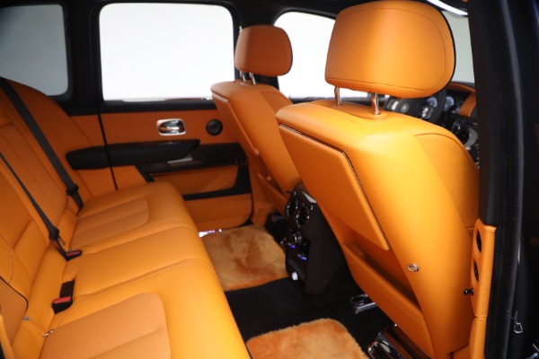 Used 2024 Rolls-Royce Black Badge Cullinan for sale $419,900 at Rolls-Royce Motor Cars Greenwich in Greenwich CT 06830 26
