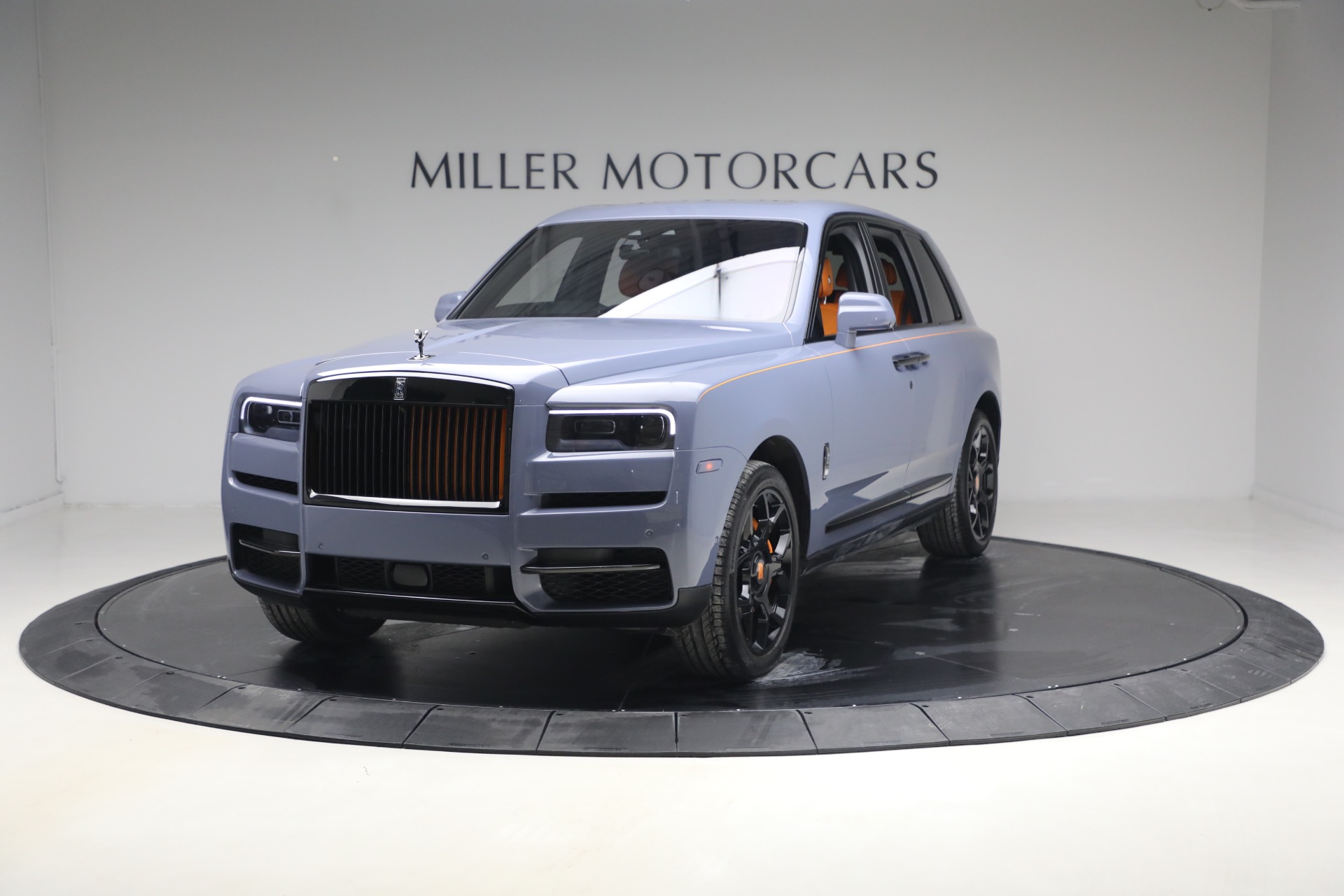 Used 2024 Rolls-Royce Black Badge Cullinan for sale $419,900 at Rolls-Royce Motor Cars Greenwich in Greenwich CT 06830 1