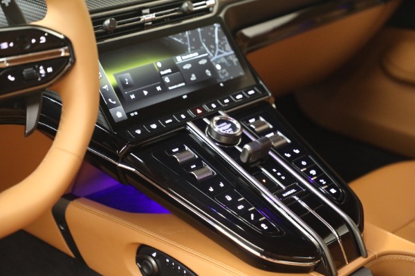New 2026 Aston Martin Vantage S for sale $249,800 at Rolls-Royce Motor Cars Greenwich in Greenwich CT 06830 20