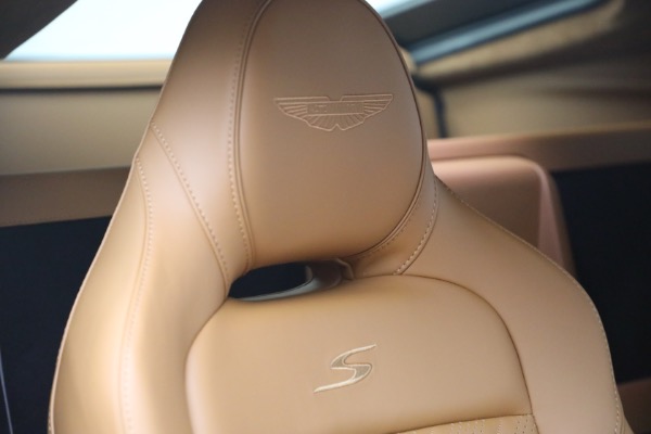New 2026 Aston Martin Vantage S for sale $249,800 at Rolls-Royce Motor Cars Greenwich in Greenwich CT 06830 25