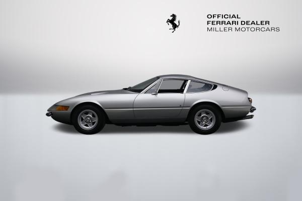 Used 1971 Ferrari 365GTB/4 Daytona for sale $750,000 at Rolls-Royce Motor Cars Greenwich in Greenwich CT 06830 3