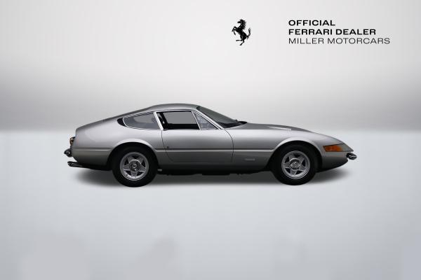 Used 1971 Ferrari 365GTB/4 Daytona for sale $750,000 at Rolls-Royce Motor Cars Greenwich in Greenwich CT 06830 9