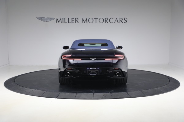 Used 2019 Aston Martin DB11 Volante for sale $121,900 at Rolls-Royce Motor Cars Greenwich in Greenwich CT 06830 18