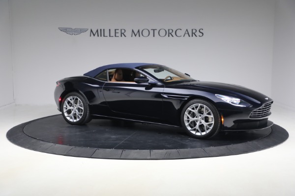 Used 2019 Aston Martin DB11 Volante for sale $121,900 at Rolls-Royce Motor Cars Greenwich in Greenwich CT 06830 22
