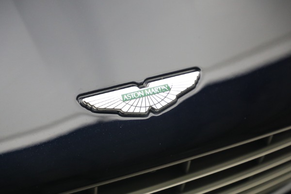 Used 2019 Aston Martin DB11 Volante for sale $121,900 at Rolls-Royce Motor Cars Greenwich in Greenwich CT 06830 26