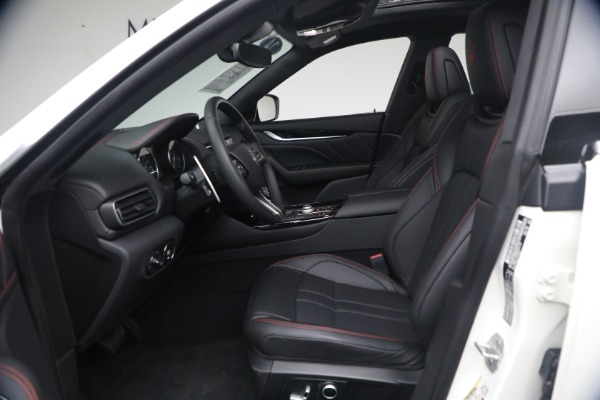 Used 2024 Maserati Levante Modena for sale Sold at Rolls-Royce Motor Cars Greenwich in Greenwich CT 06830 13