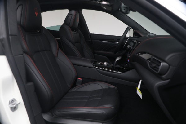 Used 2024 Maserati Levante Modena for sale Sold at Rolls-Royce Motor Cars Greenwich in Greenwich CT 06830 14