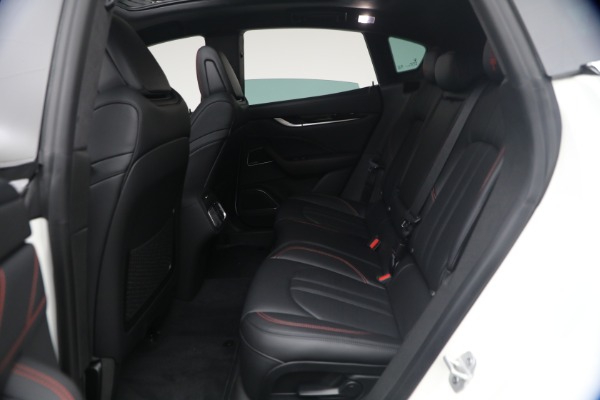 Used 2024 Maserati Levante Modena for sale Sold at Rolls-Royce Motor Cars Greenwich in Greenwich CT 06830 17